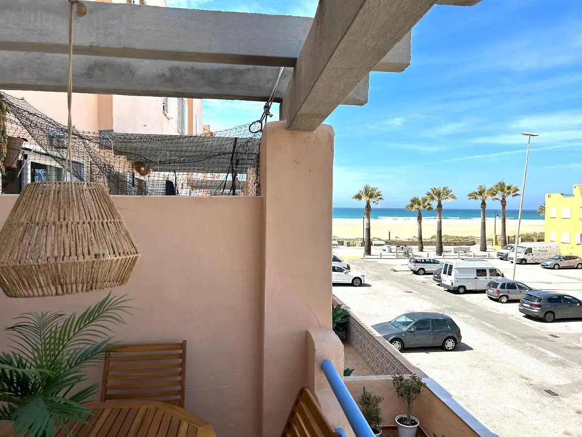 Apartamento Los Lances En Primera Linea De Playa Con Piscina Tarifa Apartment