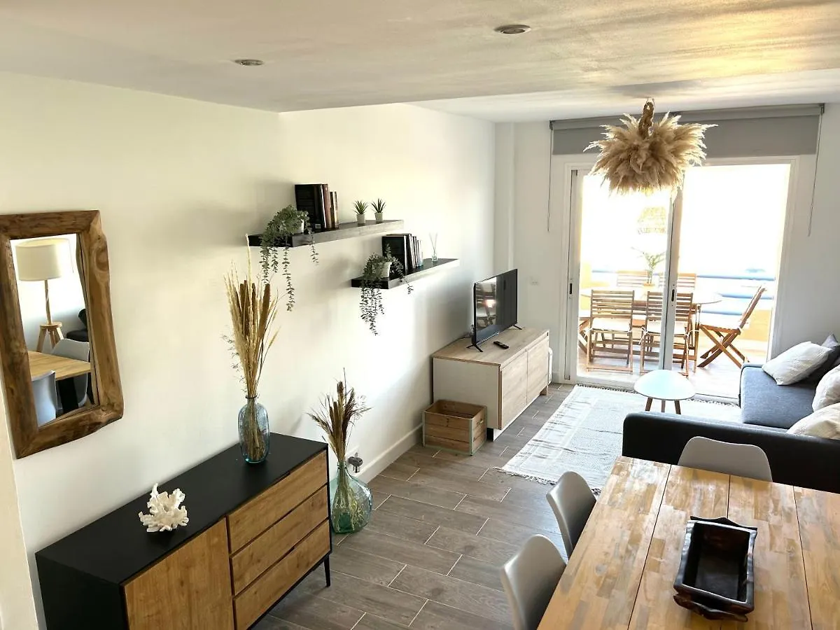 Διαμέρισμα Apartamento Los Lances En Primera Linea De Playa Con Piscina Ταρίφα