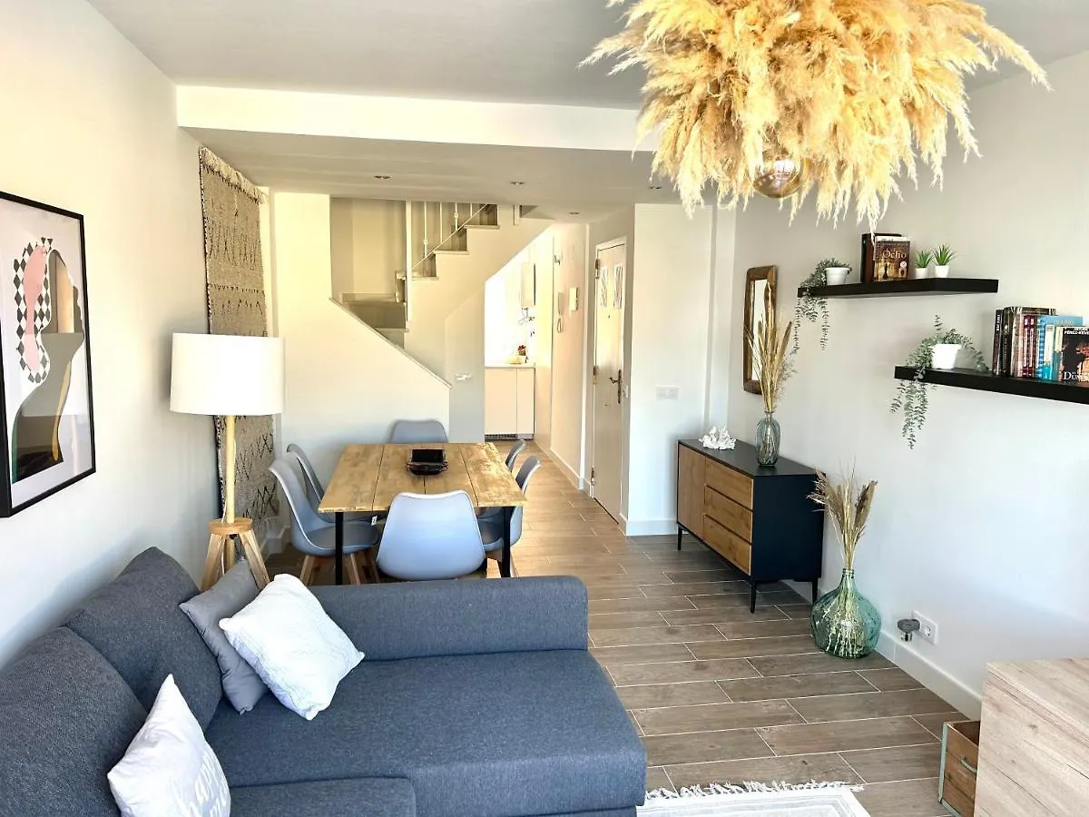 Apartamento Los Lances En Primera Linea De Playa Con Piscina Ταρίφα